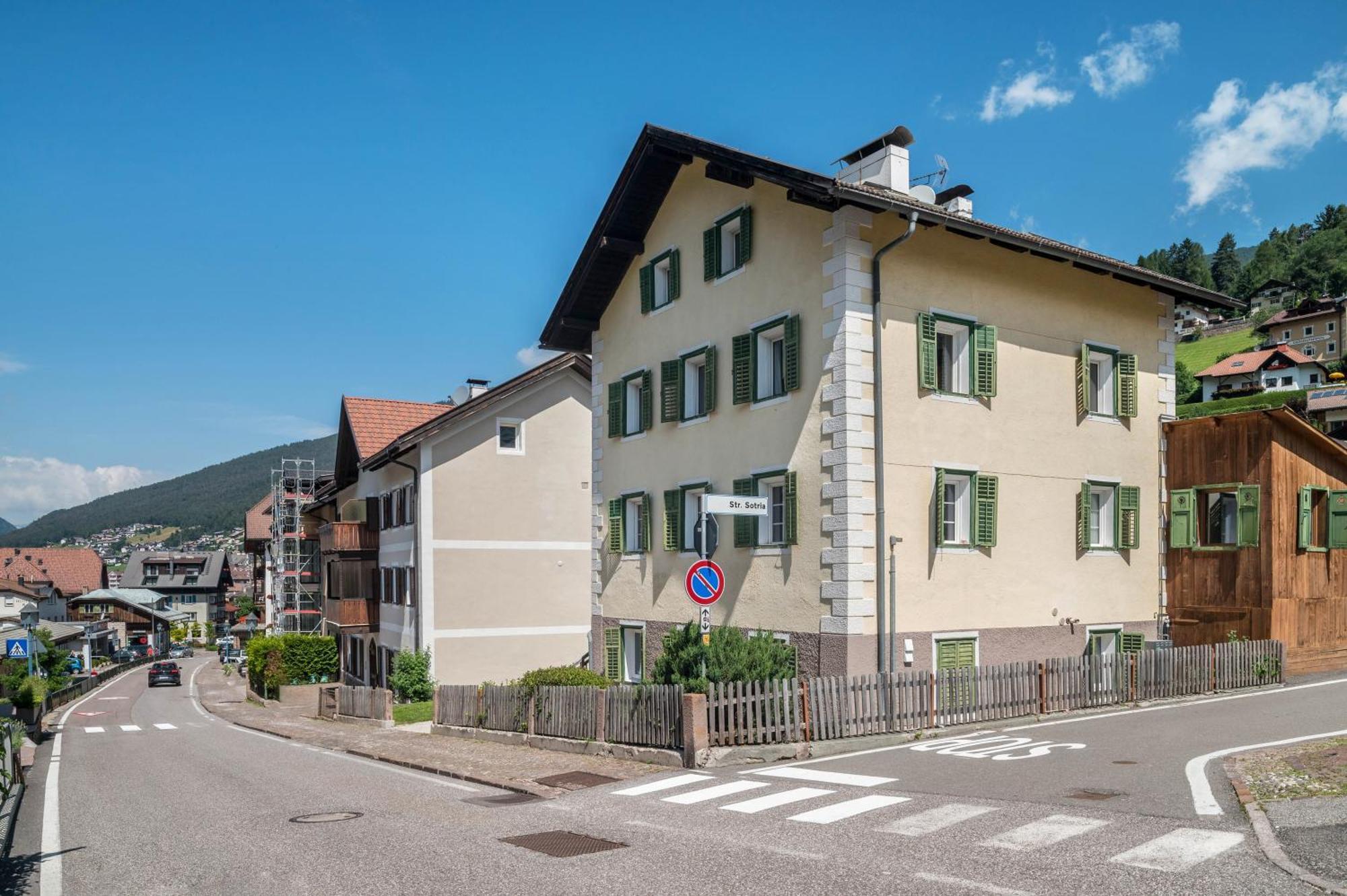 Enrich Apartment Ортизей Екстериор снимка